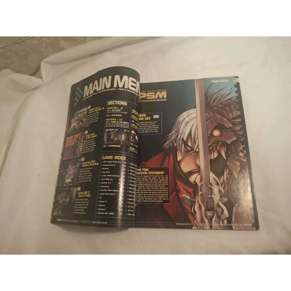 PlayStation Magazine PSM Nov 2001 Vol 5 Issue 51 Devil May Cry Silent Hill 2 Ad